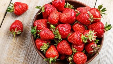 Benefits of strawberries for female sexual well-being